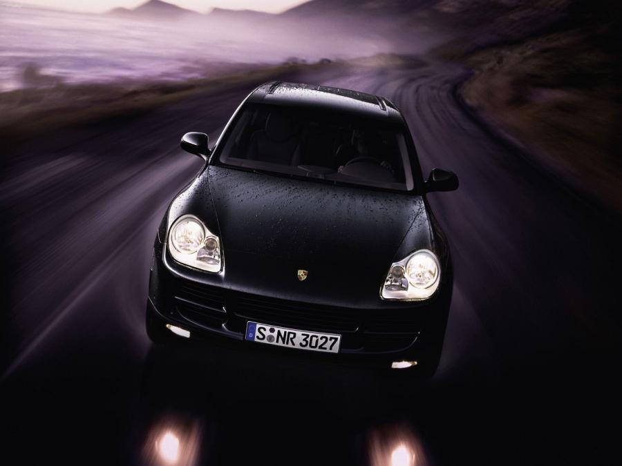  Porsche Cayenne 2002 года  (фото 11 из 14)